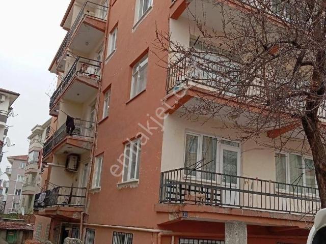Arkadaş Emlaktan Polis Lojmanları Civarı 2+1 Giriş Kat Satılık Daire
