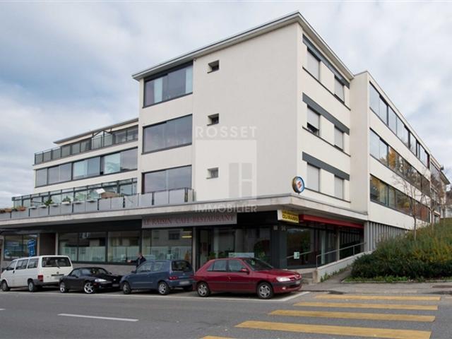 Arkade / Büros von etwa 52 m² im Erdgeschoss