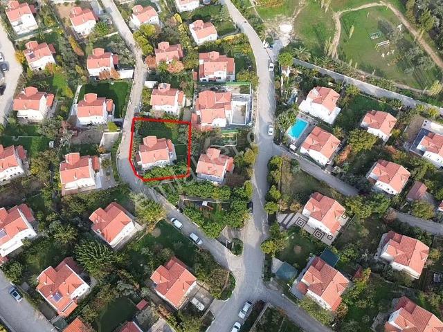 Arkent Sitesi'nde Satılık Lüks Dubleks Villa