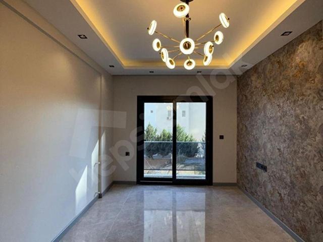 ÇARKIPAREDE 2+1 LÜKS İŞÇİLİK FIRSAT DAİREE