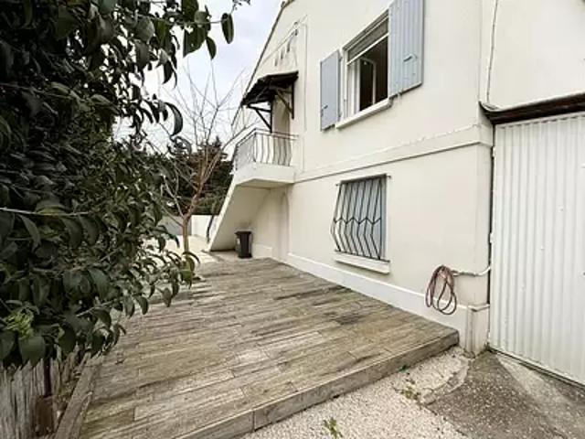Arles 13200 Achat / Vente appartement 4 pièces t4