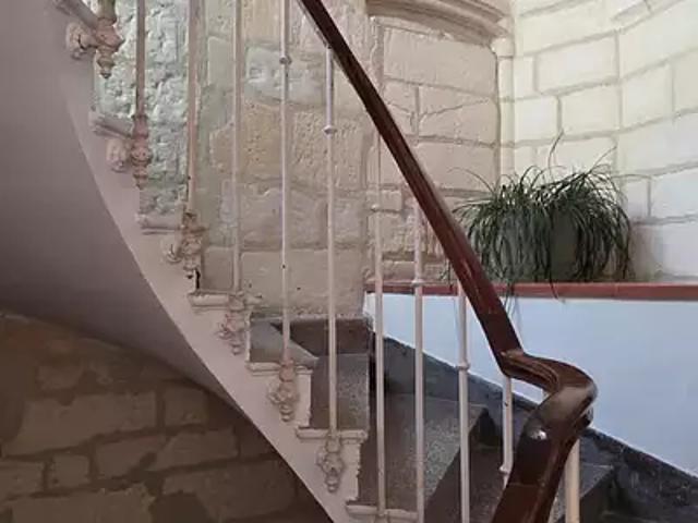 Arles 13200 Achat / Vente appartement 2 pièces t2