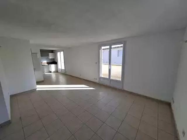Arles 13200 Achat / Vente appartement 3 pièces t3