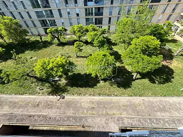 Arles 13200 Achat / Vente appartement 3 pièces t3 au dernier étage cave
