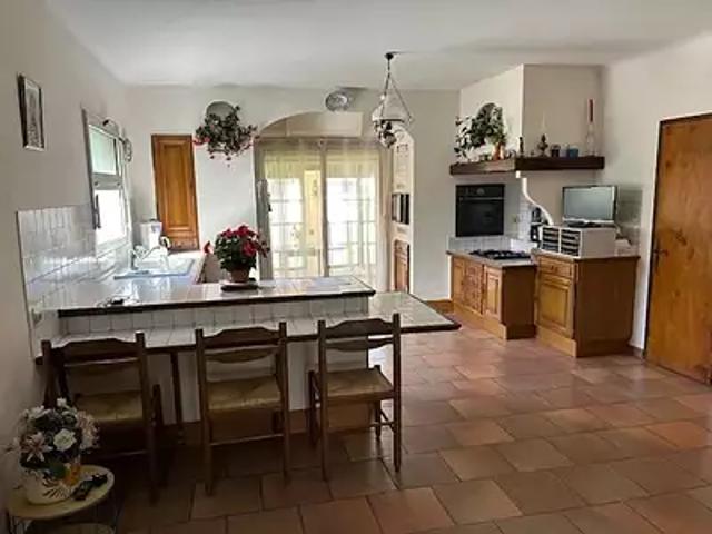 Arles 13200 Achat / Vente maison 5 pièces t5