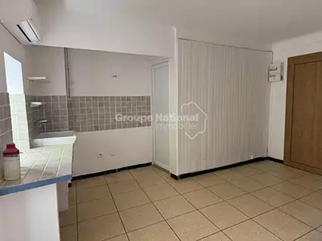 Arles 13200 Location appartement 2 pièces t2