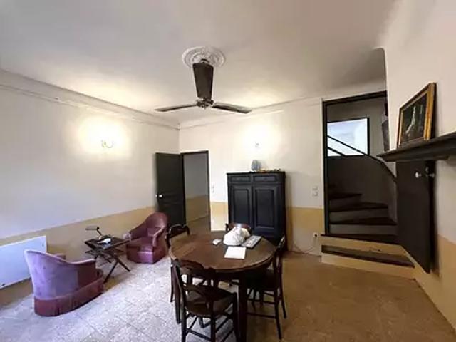 Arles 13200 Location maison 3 pièces t3