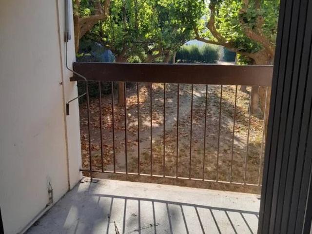 Arles Appartement T3 meublé dans résidence sécurisée