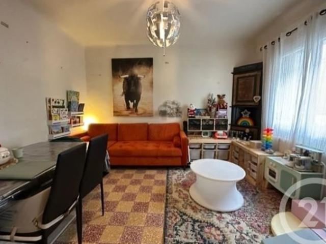 ARLES, maison à vendre, 4 pièces, 74 m²