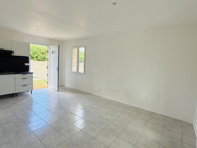 Arpaillargues et Aureillac Location Maison 30