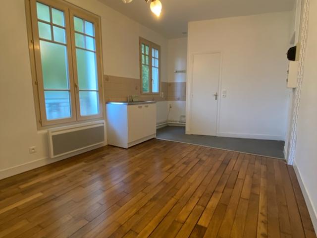 ARPAJON 2 pièce s 36.16 m2