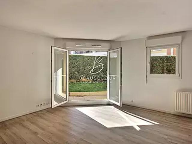 Arpajon 91290 Achat / Vente appartement 2 pièces t2 terrasse cave