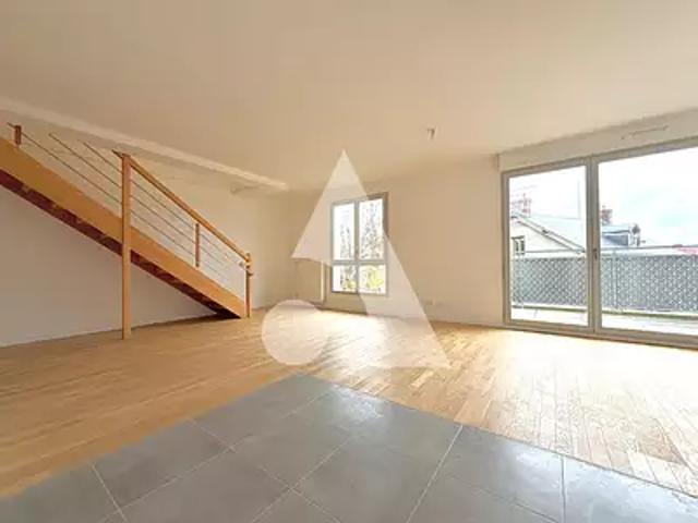 Arpajon 91290 Achat / Vente appartement 4 pièces t4 au dernier étage parking