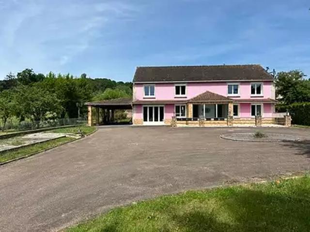 Arquian 58310 Achat / Vente maison 8 pièces t8 piscine jardin