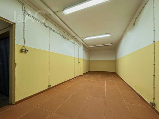 Arrecadação Individual 30m2 em Condomínio Privado Cascais