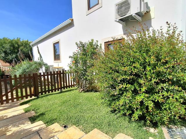 Arrenda Moradia T1 Duplex Ericeira 7,5 km, A Casa das Casas