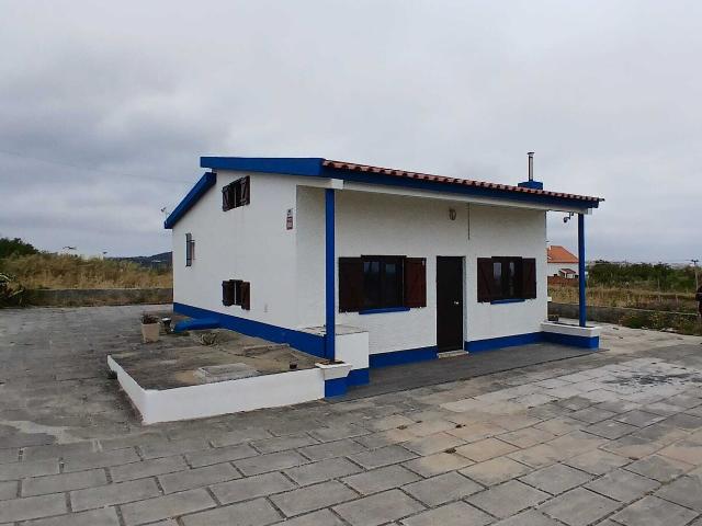Arrenda Moradia T3 Ericeira 10 km, A Casa das Casas