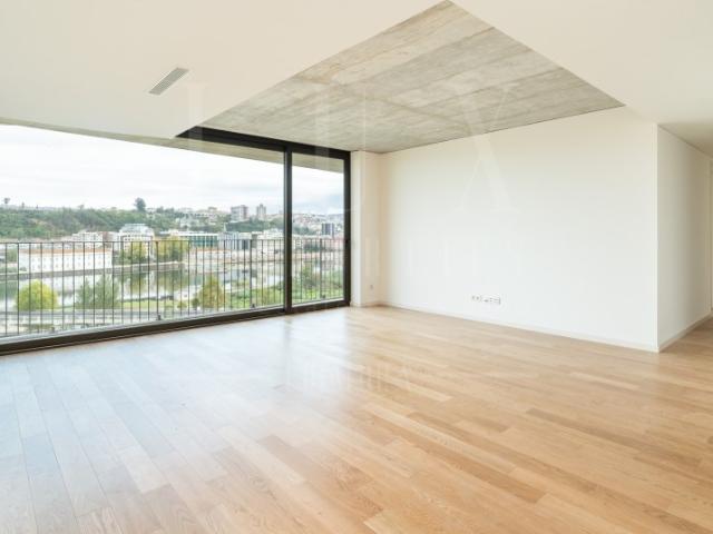 ARRENDAMENTO | Apartamento T3 | NOVO | Heritage