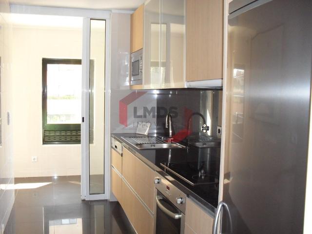 Arrendamento de Apartamento T1 – Páteo de Arca de Água