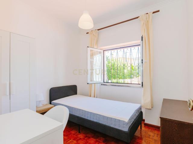 Arrendamento de Quarto para Estudante em Moradia em Lisboa