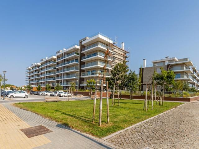 Arrendamento | Exclusivo T3 com Jardim Privativo | Tagus Bay | Alcochete
