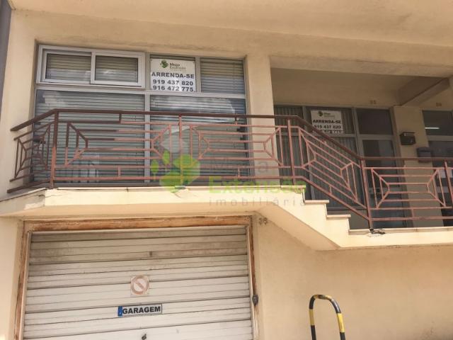 ARRENDAMENTO Loja Comercial no Centro do Cadaval