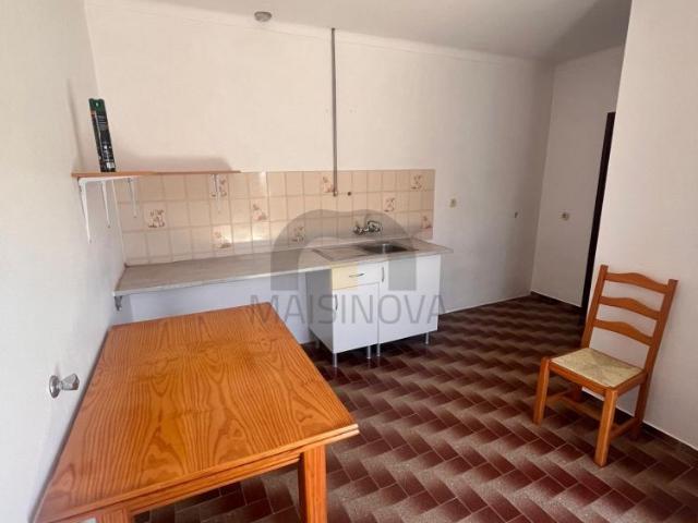 Arrendamento T1 em São Manços, Évora