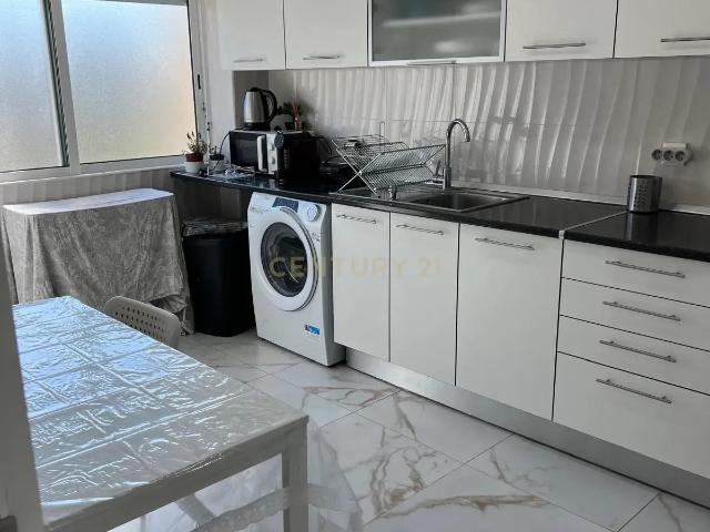 Arrendamento T3 na Charneca da Caparica