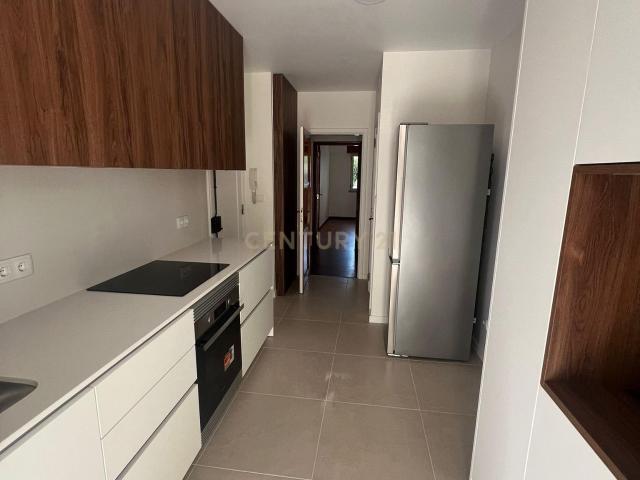 Arrendamento T4 no Lumiar, Lisboa