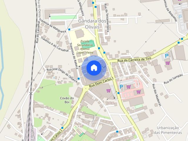 Arrendar quarto a rapariga em Leiria