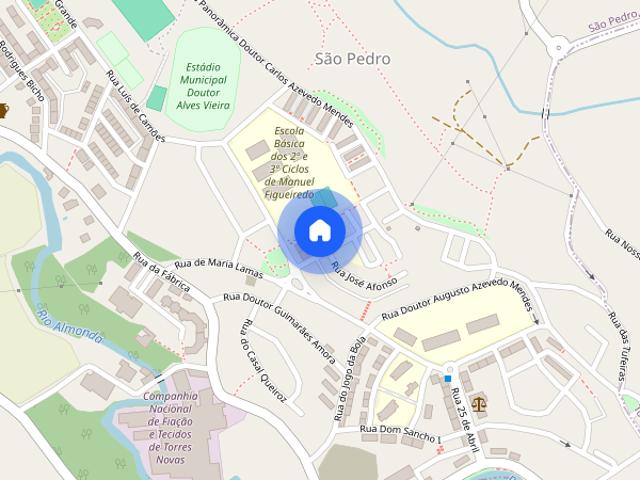 Arrendo apartamento T3 ou quartos em Torres Novas