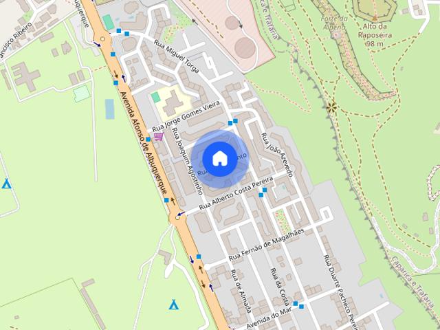 Arrendo quarto apartamento a partilhar com 2 estudantes