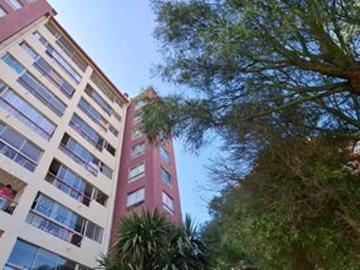 Arriendo amplio departamento en Gómez Carreño