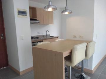 ARRIENDO APTO CALASANZ UNIDAD CERRADA