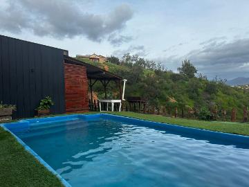 ARRIENDO CABAÑA DOS DORM DOS BAÑOS