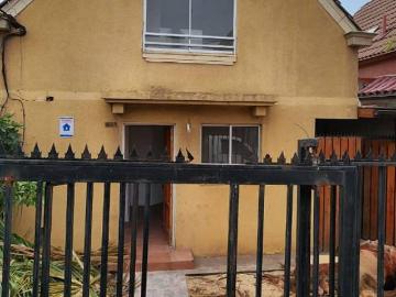 Arriendo casa microbarrio Travesia