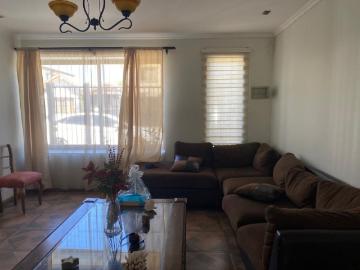 Arriendo casa amoblada Sector residencial 4H/2B Linares