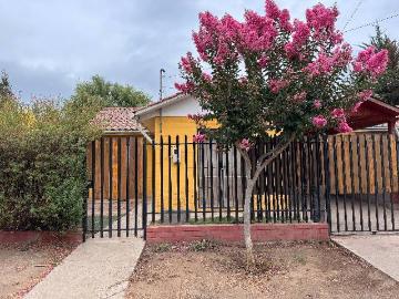 Arriendo casa céntrica san vicente de Tagua tagua