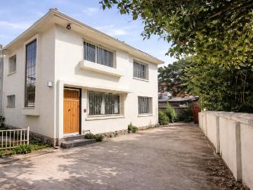 Arriendo Comercial en Pleno Centro de Quilpue | Espacios por CLP 2200. 00 en Quilpué