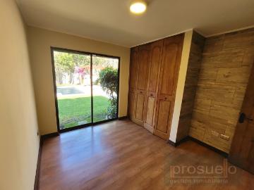 Arriendo de casas en concón | se arrienda espectacular casa en pinares de montemar 7 dormitorios por clp 2800. 00
