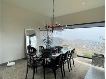 Arriendo de Casas en Colina | 3d 5b vista panorámica 4 Dormitorios por CLP 2600. 00