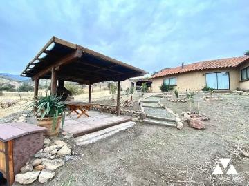 Arriendo de Casas en Colina | ARRIENDO, Casa chilena, amplia. 5D, 4B 4 Dormitorios por CLF 40.00