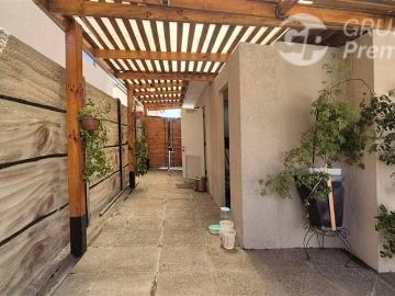 Arriendo de Casas en Colina | Hermosa Casa en Arriendo de 3 dorm 3 baños 1 servicio Colina 3 Dormitorios por CLF 28.00