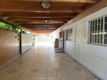 Arriendo de Casas en Copiapó | Casa en Arriendo en Copiapó Sector Hospital | Ofertas Imperdibles y Excelente Ubicación 4 Dormitorios por CLP 1500. 00