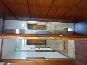 Arriendo de Casas en Huechuraba | Oficina moderna y renovada en ciudad empresarial 9 Dormitorios por CLF 49.00