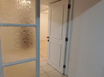 Arriendo de Casas en La Florida | Arriendo Casa Esquina De 5 Dormitorios, Piscina Y Quincho 5 Dormitorios por CLP 950000.00