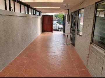Arriendo de Casas en La Florida | Excelente Conectividad, Estilo Contemporáneo 1655 Dormitorios por CLP 650000.00