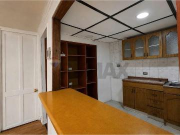 Arriendo de Casas en La Florida | Pasaje tranquilo, 3d, 2b, terraza, 2 estac. 3 Dormitorios por CLP 800000.00