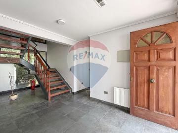 Arriendo de Casas en La Reina | Casa comercial en plaza ossandon 4 Dormitorios por CLF 96.00