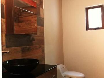 Arriendo de casas en limache | arriendo casa de dos pisos limache viejo 3 dormitorios por clp 520000.00